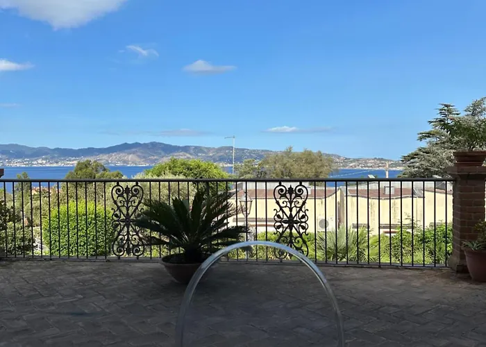 Santatrada23 * Villa San Giovanni