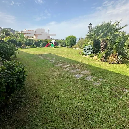 Santatrada23 Villa *